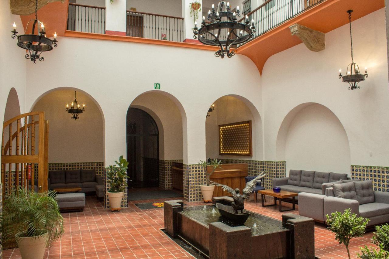 Hotel Real De Castilla Colonial กัวดาลาฮารา ภายนอก รูปภาพ