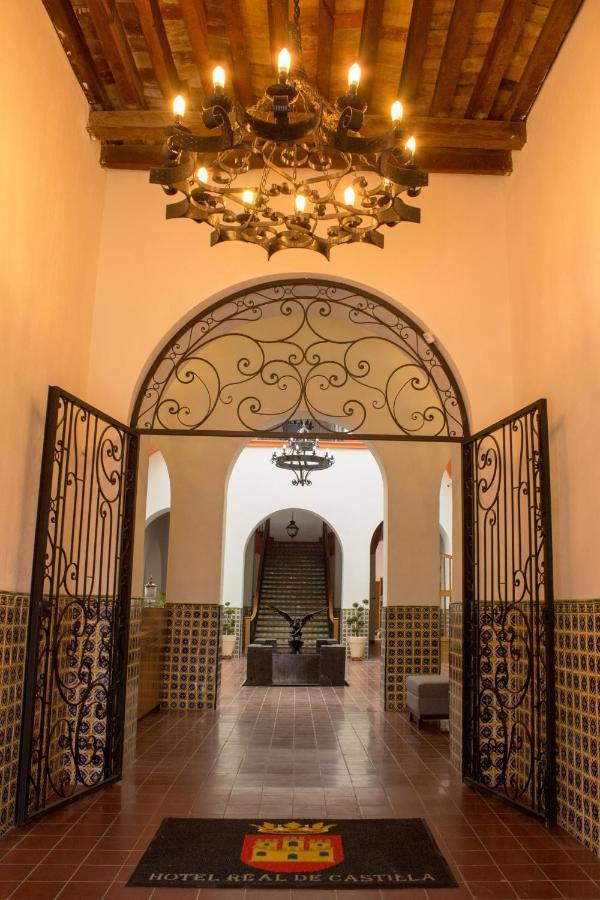 Hotel Real De Castilla Colonial กัวดาลาฮารา ภายนอก รูปภาพ