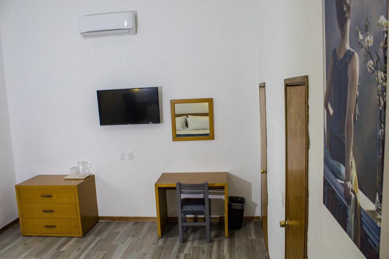 Hotel Real De Castilla Colonial กัวดาลาฮารา ภายนอก รูปภาพ