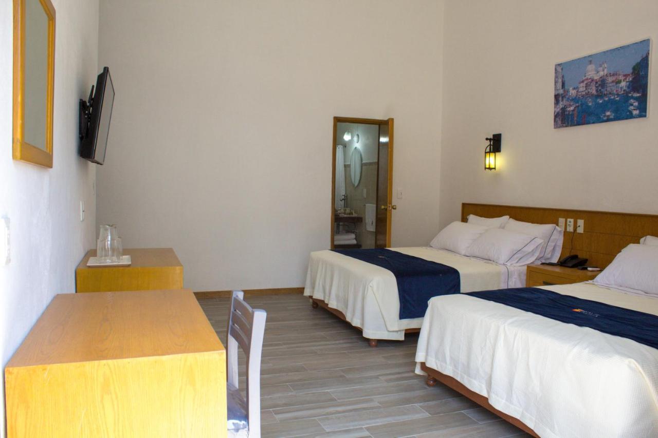 Hotel Real De Castilla Colonial กัวดาลาฮารา ภายนอก รูปภาพ
