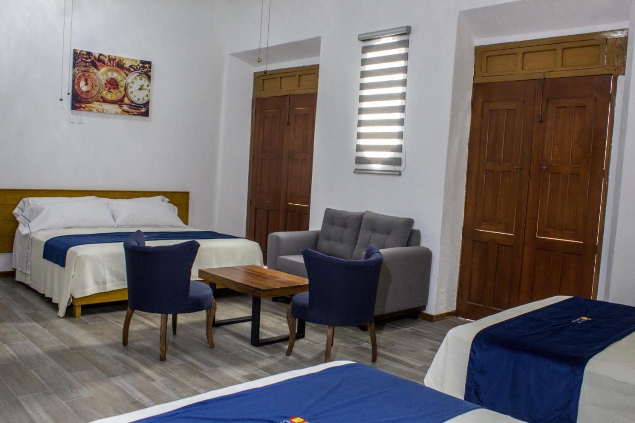 Hotel Real De Castilla Colonial กัวดาลาฮารา ภายนอก รูปภาพ
