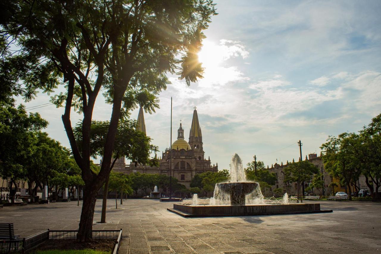 Hotel Real De Castilla Colonial กัวดาลาฮารา ภายนอก รูปภาพ