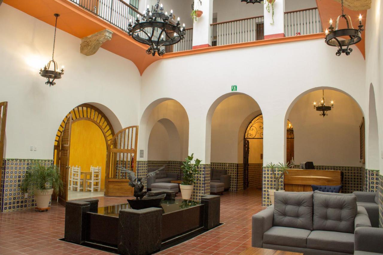 Hotel Real De Castilla Colonial กัวดาลาฮารา ภายนอก รูปภาพ