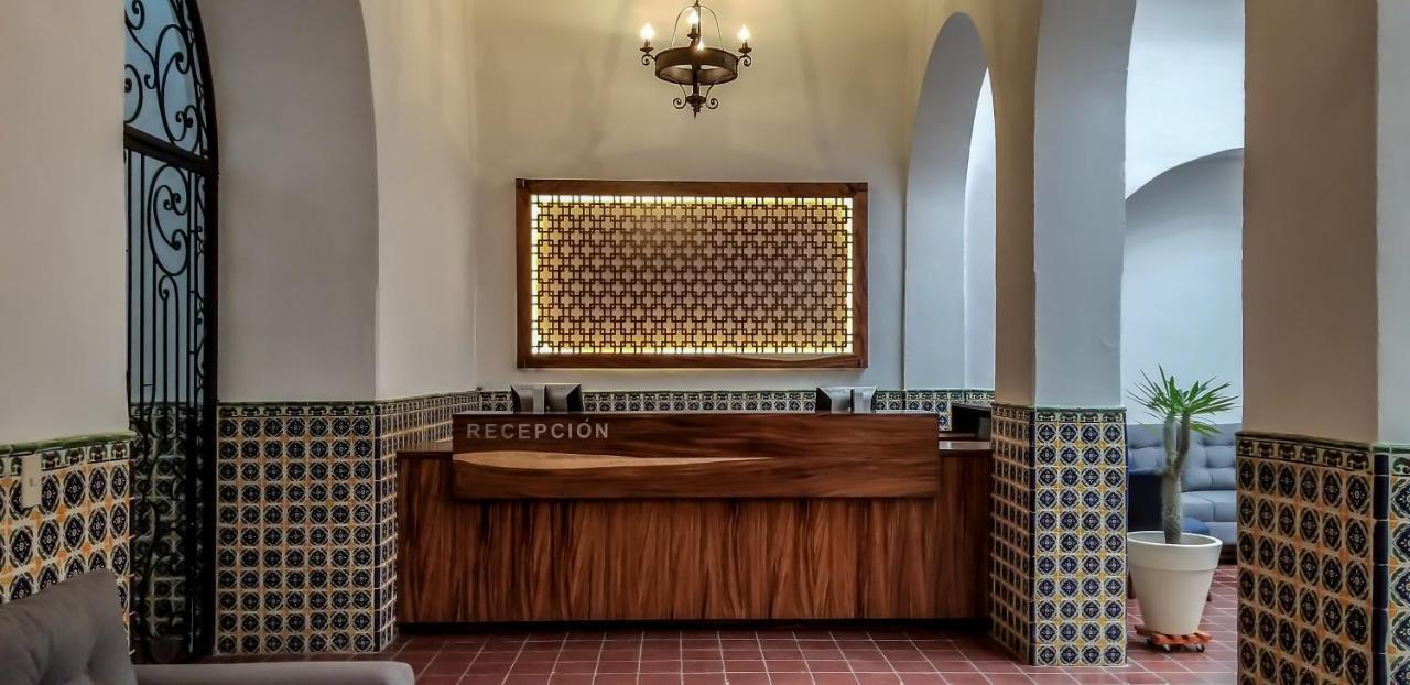 Hotel Real De Castilla Colonial กัวดาลาฮารา ภายนอก รูปภาพ