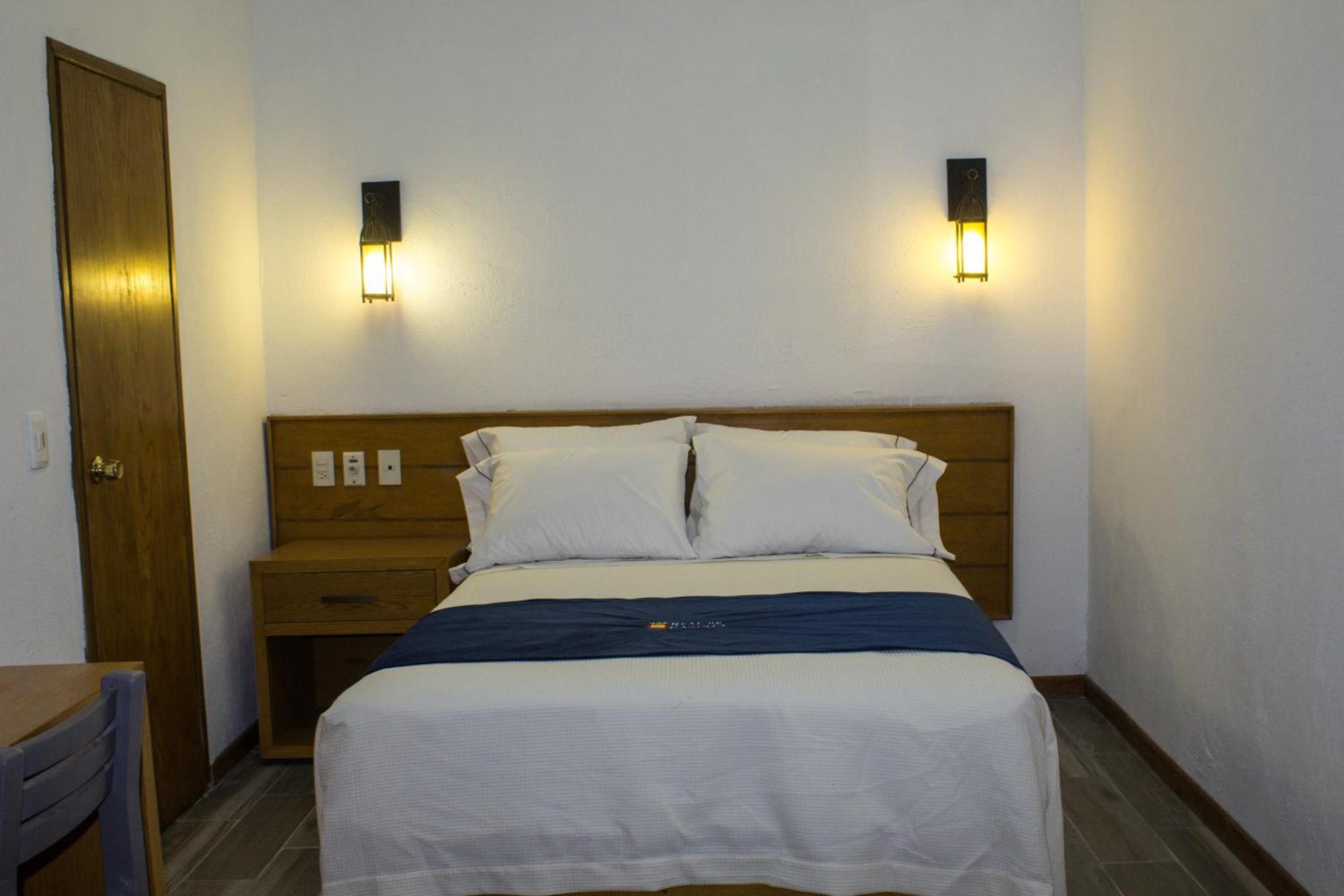 Hotel Real De Castilla Colonial กัวดาลาฮารา ห้อง รูปภาพ